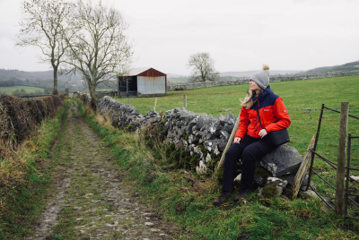 A scenic view of a walk in the Peak District, perfect for long walks.