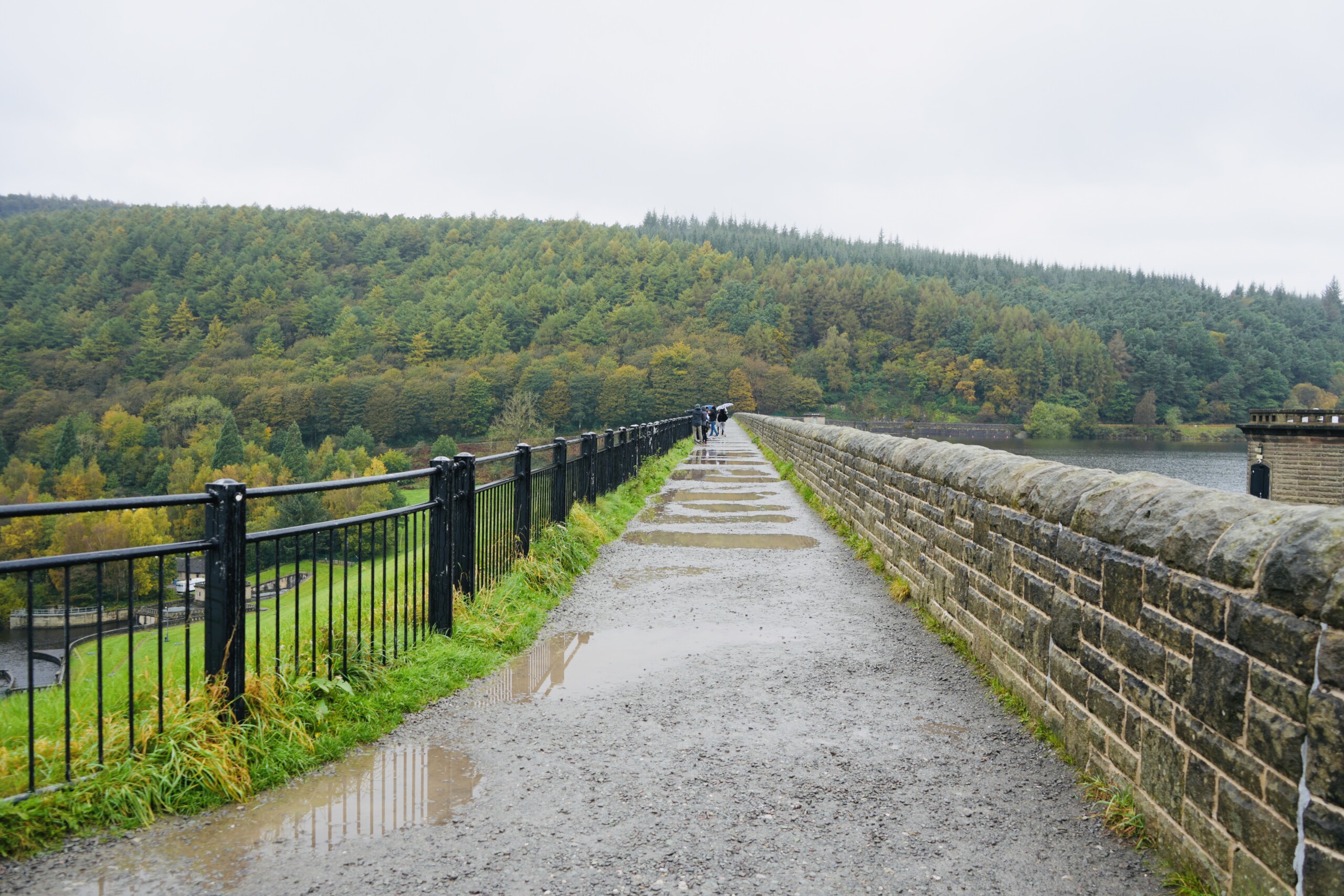 Walkway_At_Ladybower Walkway at Ladybower